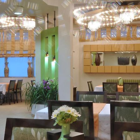 Hotel Botika Kraljevo Restoran fotoğraf
