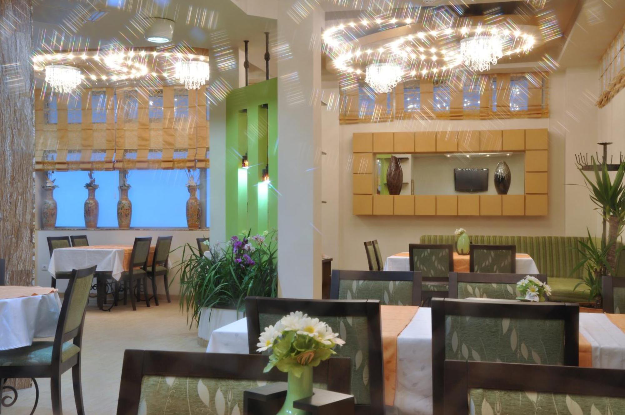 Hotel Botika Kraljevo Restoran fotoğraf