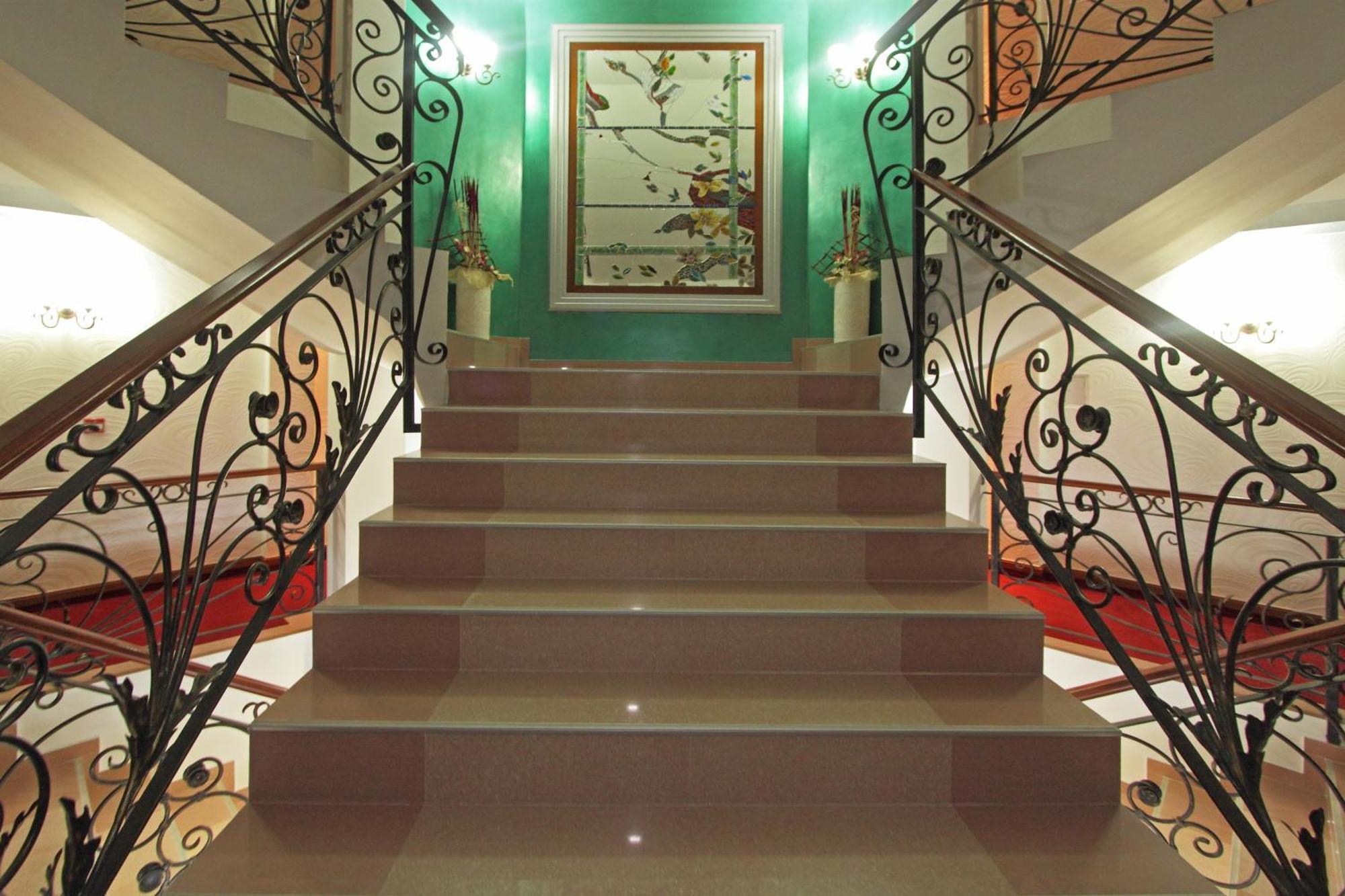Hotel Botika Kraljevo İç mekan fotoğraf