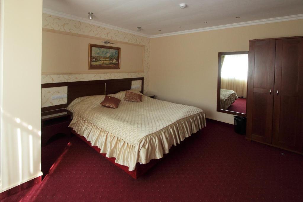 Hotel Botika Kraljevo Oda fotoğraf