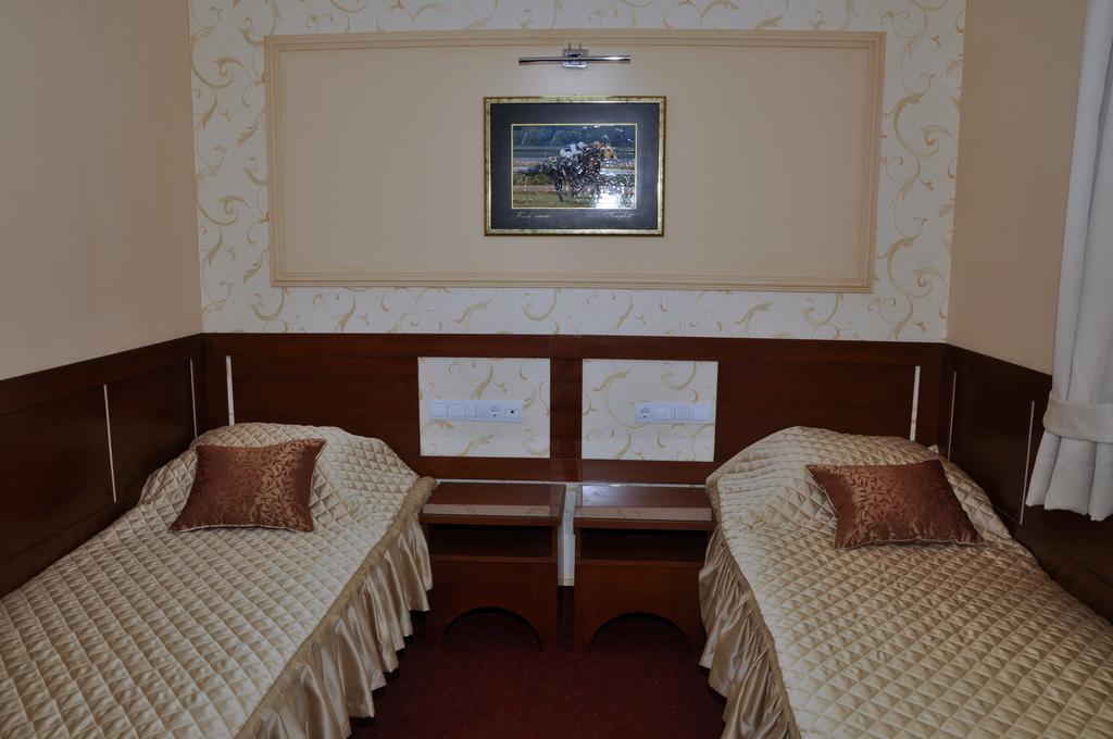 Hotel Botika Kraljevo Oda fotoğraf